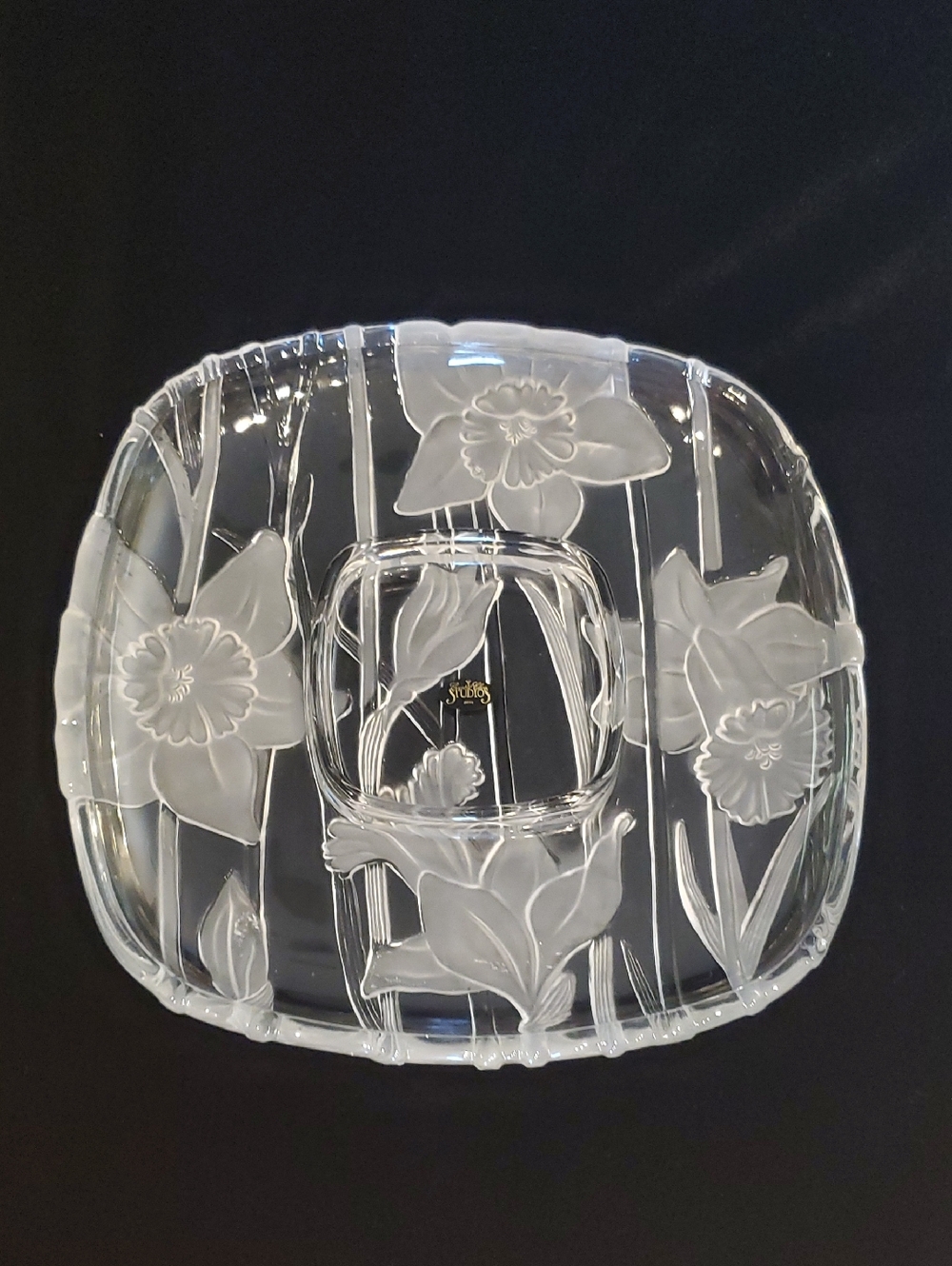 NEW Fifth Avenue Crystal Narcissus 13" Inch Chip And Dip Frosted Crystal - JAPAN